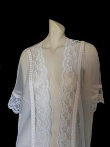 1970s vintage short sheer white robe with lace by Tosca Large