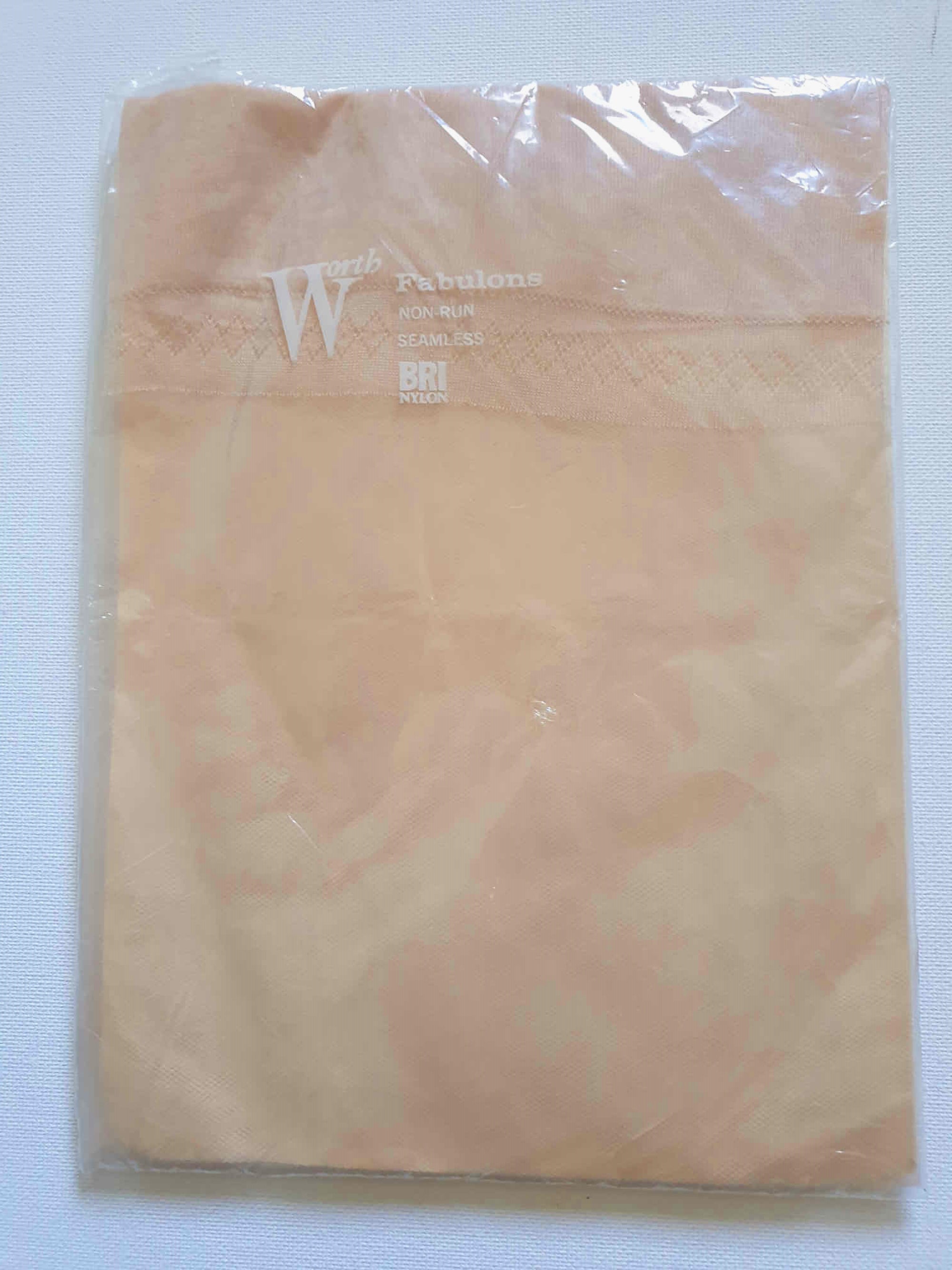 vintage stockings fabulons by worth pale beige size 10.5