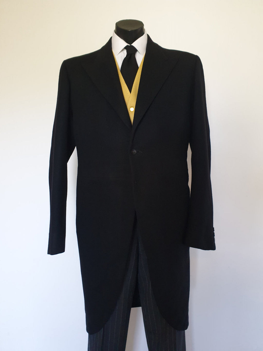 vintage wool morning coat with peak lapels - Large
