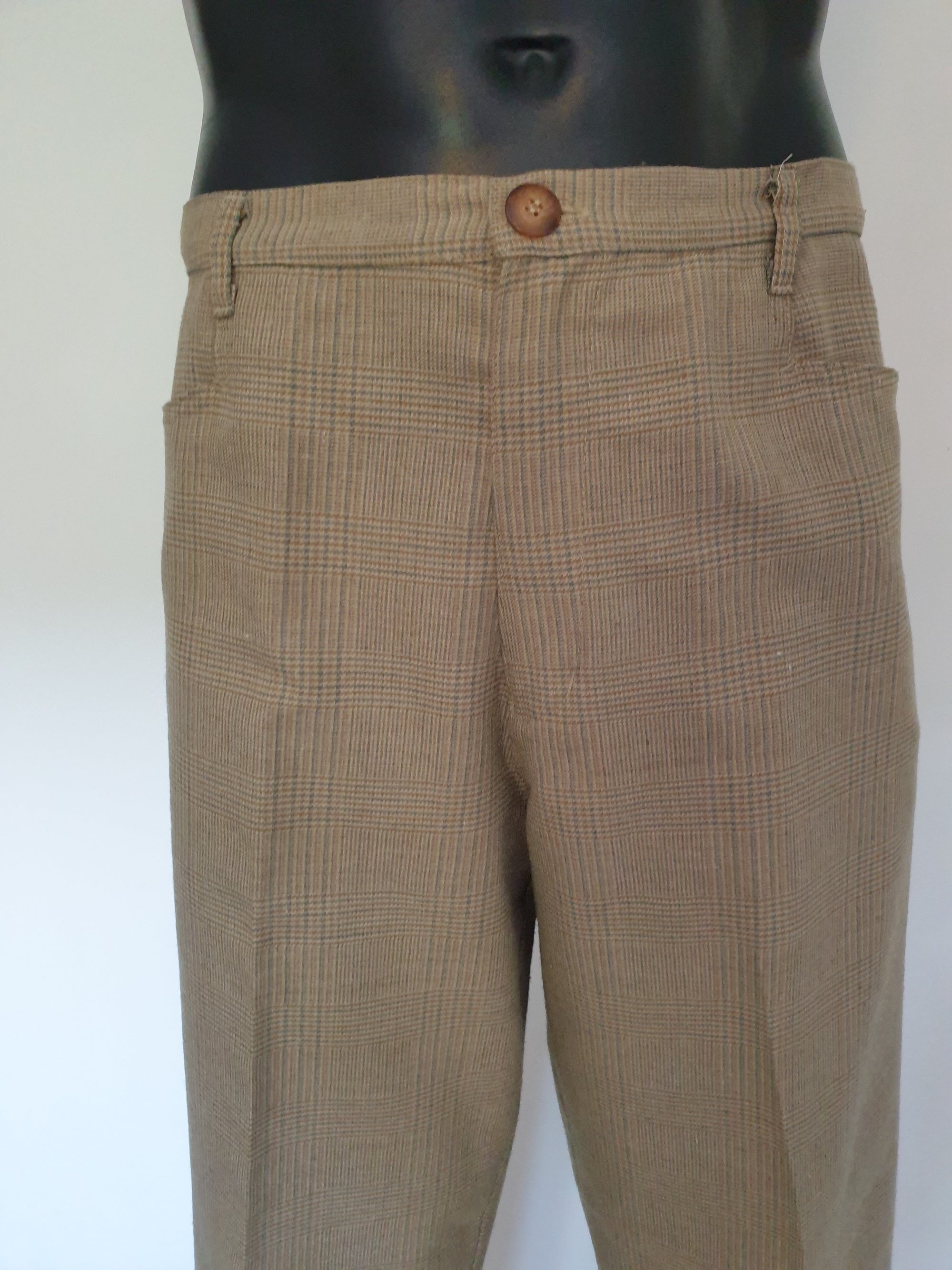 1980s vintage beige check golf pants by planet golf extra large