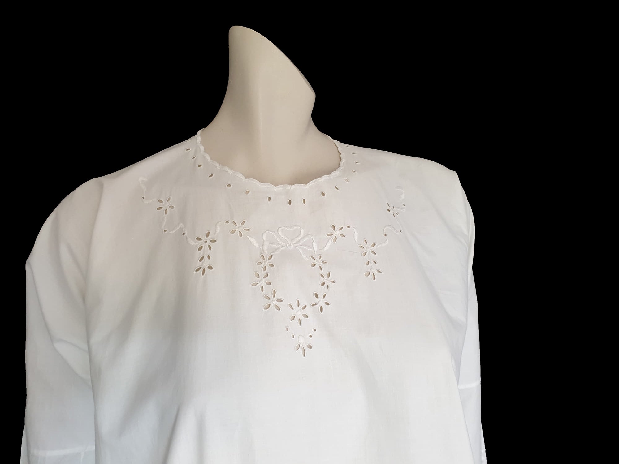 antique edwardian white cotton nightgown with eyelet work or broderie anglaise Medium