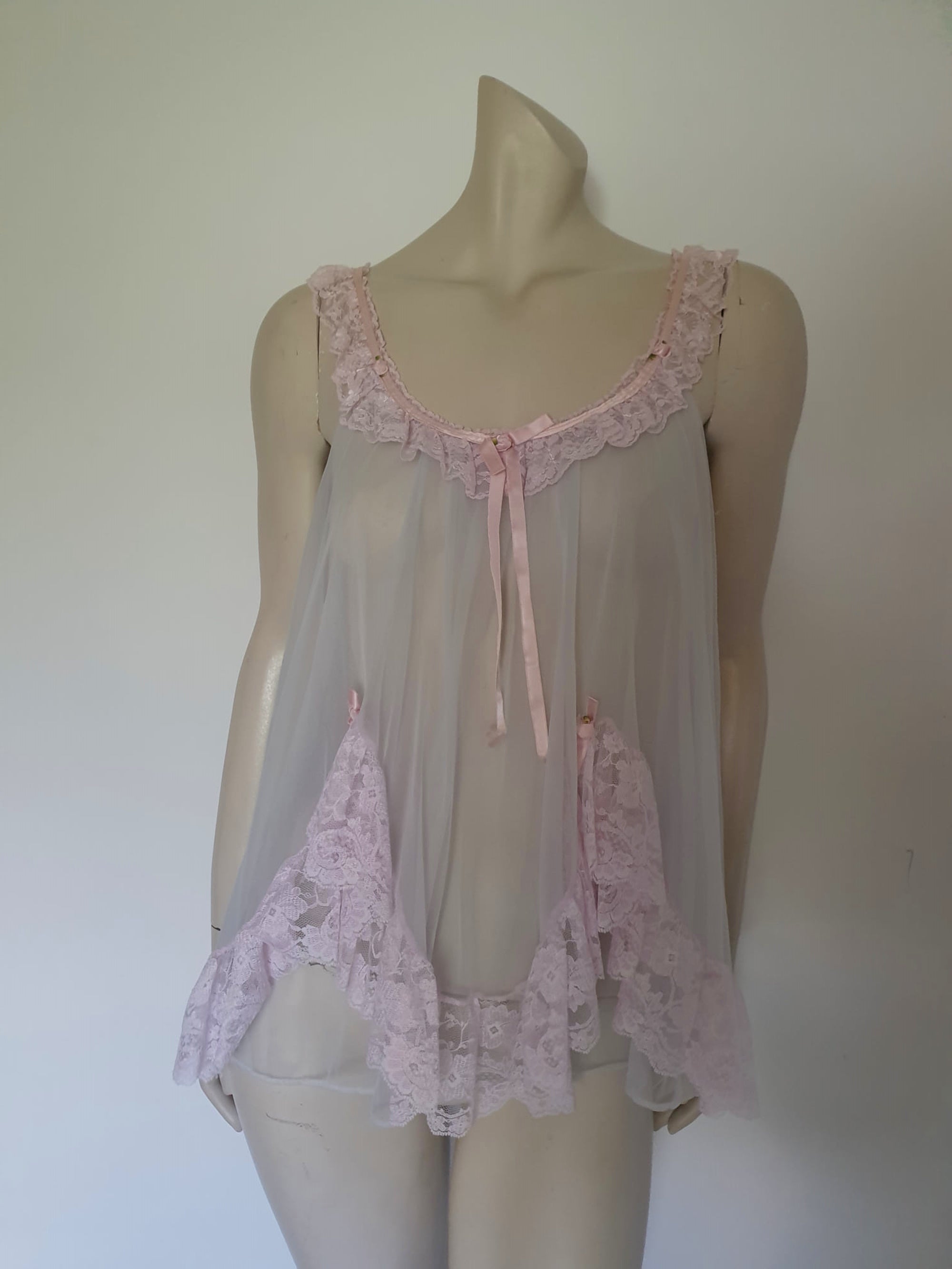 vintage sheer nylon babydoll top nightgown dove grey with pink lace and ribbons small