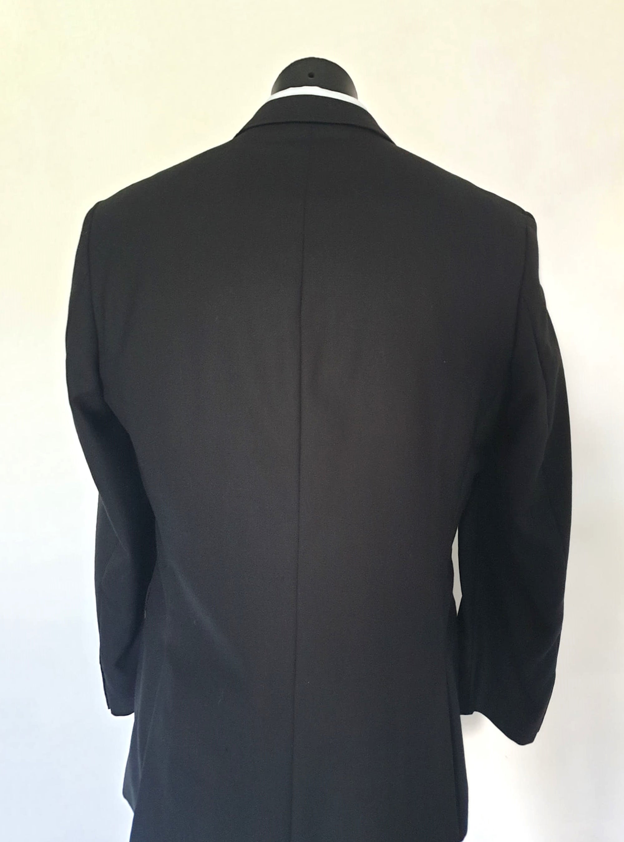vintage savile row black wool jacket with notched lapels size 102R