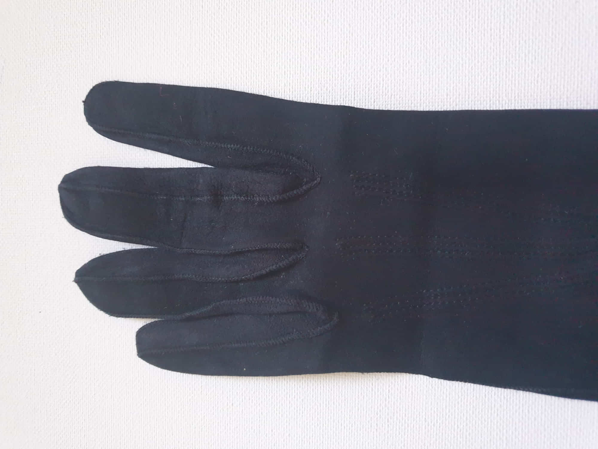 1950s vintage long black suede gloves with wrist opening size 6 1/2