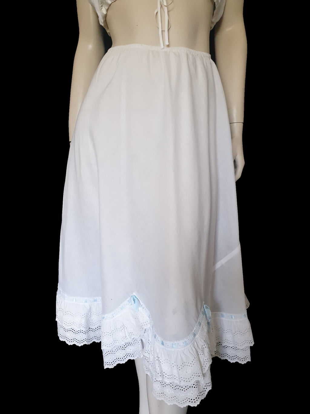 1950s vintage white cotton half slip with with broderie anglaise or eyelet rim and blue ribbon Small
