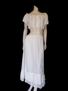 Antique edwardian victorian white cotton petticoat skirt with broderie anglaise eyelet ruffle - Medium