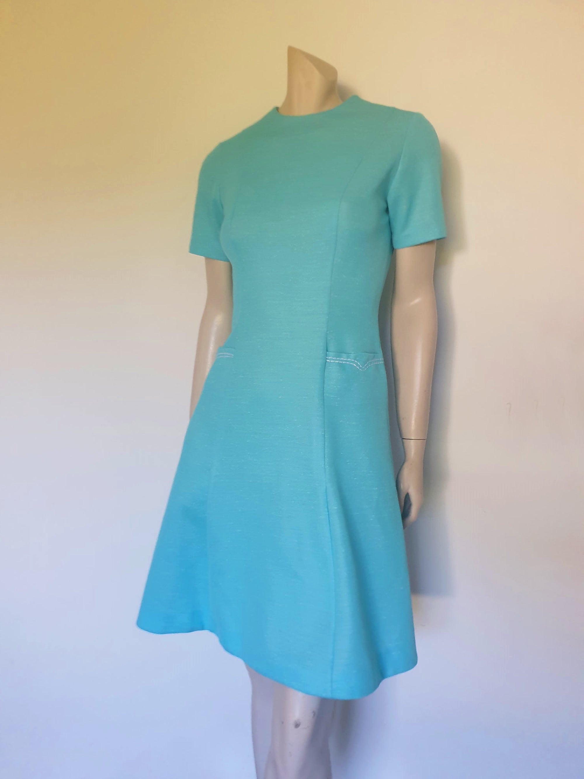 vintage 1960s mod style stretch jersey aqua blue dress small