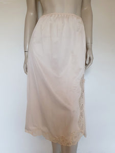 vintage nude slip with lace and side slit by dorothy perkins - medium