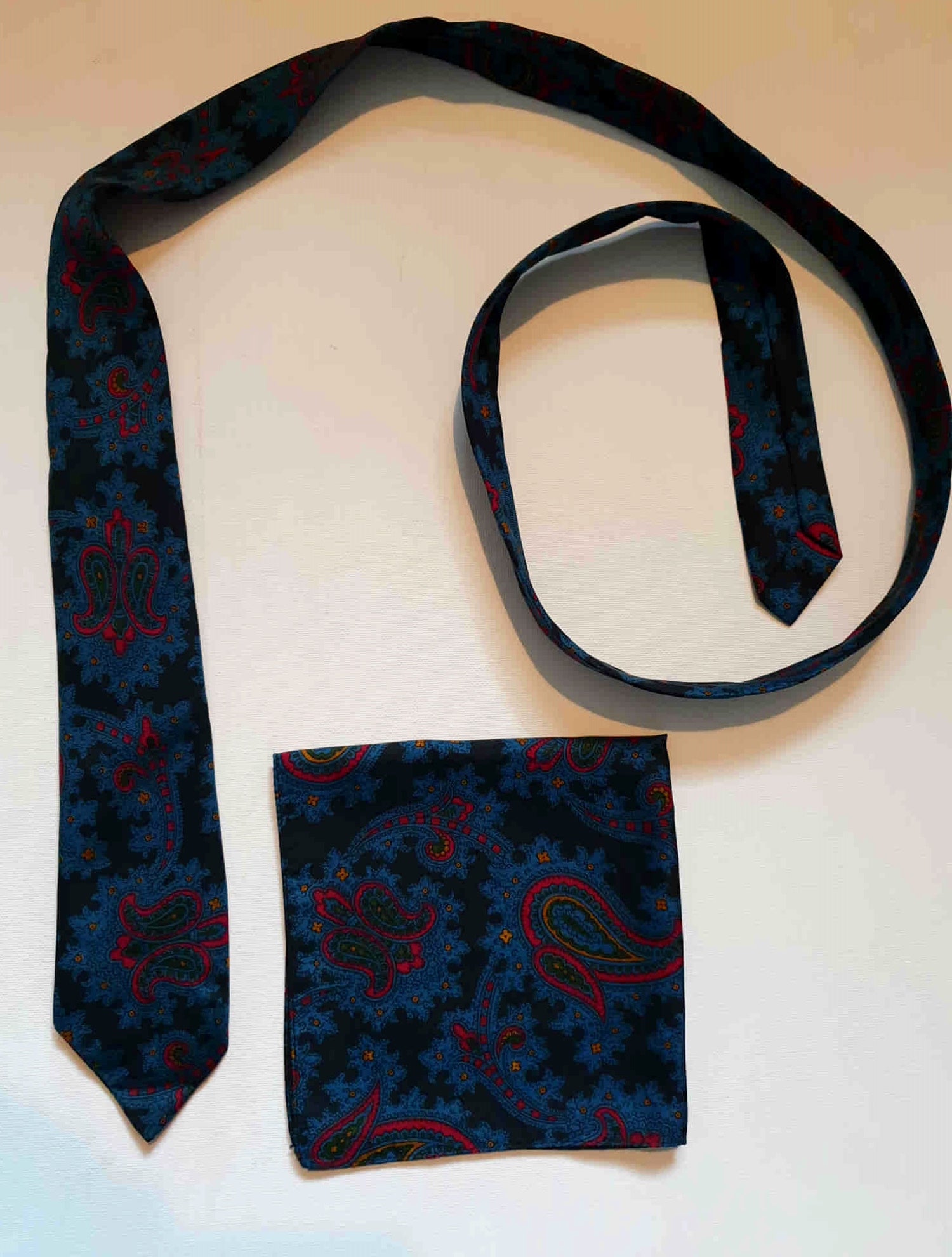 vintage 1960s blue silk paisley tie and pocket square set by boston