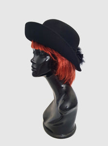 1980s vintage black felt hat with ribbon and feather trim