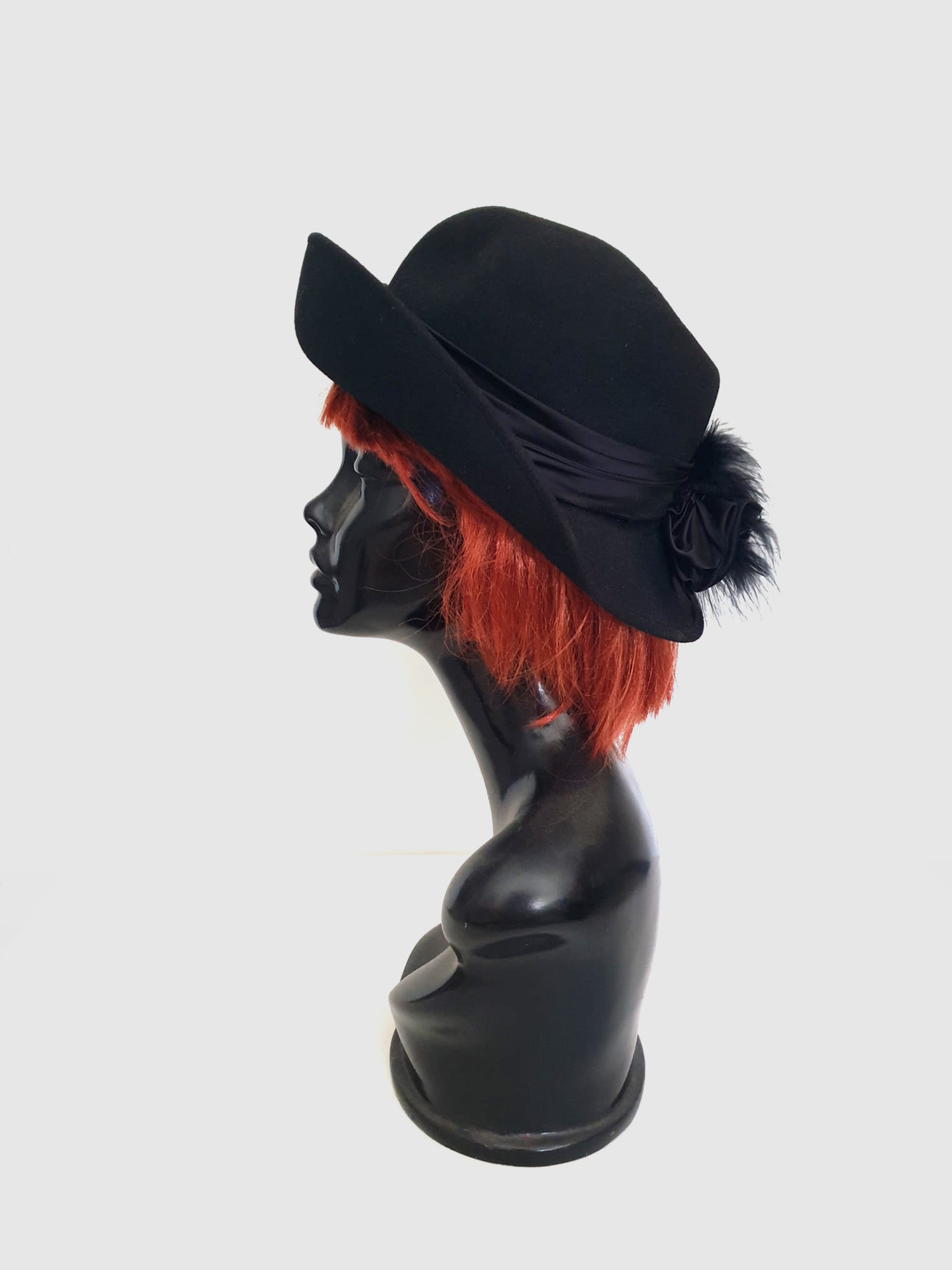 1980s vintage black felt hat with ribbon and feather trim