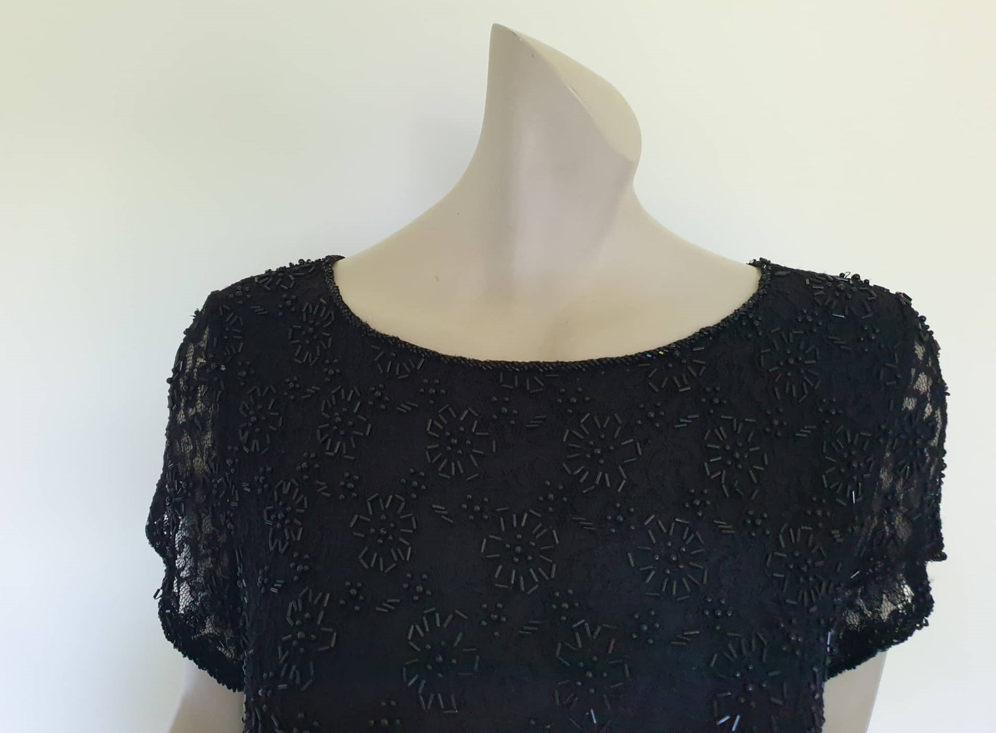 vintage black beaded lace cocktail dress - 1990s - Large