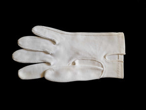 Short white vintage gloves with flower embroidery - size 6 1/2 - Meyer make - German