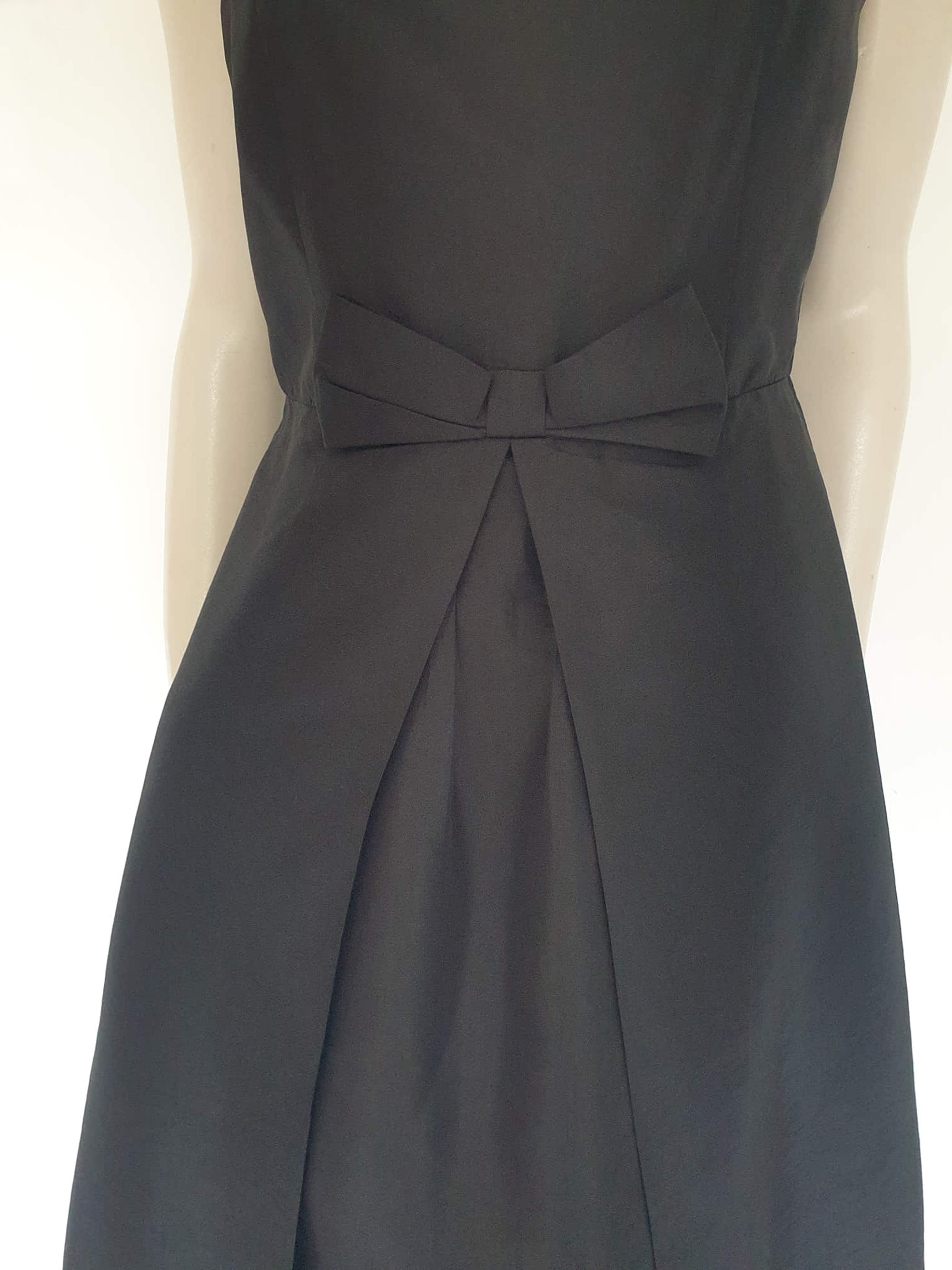 Black cocktail dress with bow by laura ashley 2000s - Medium