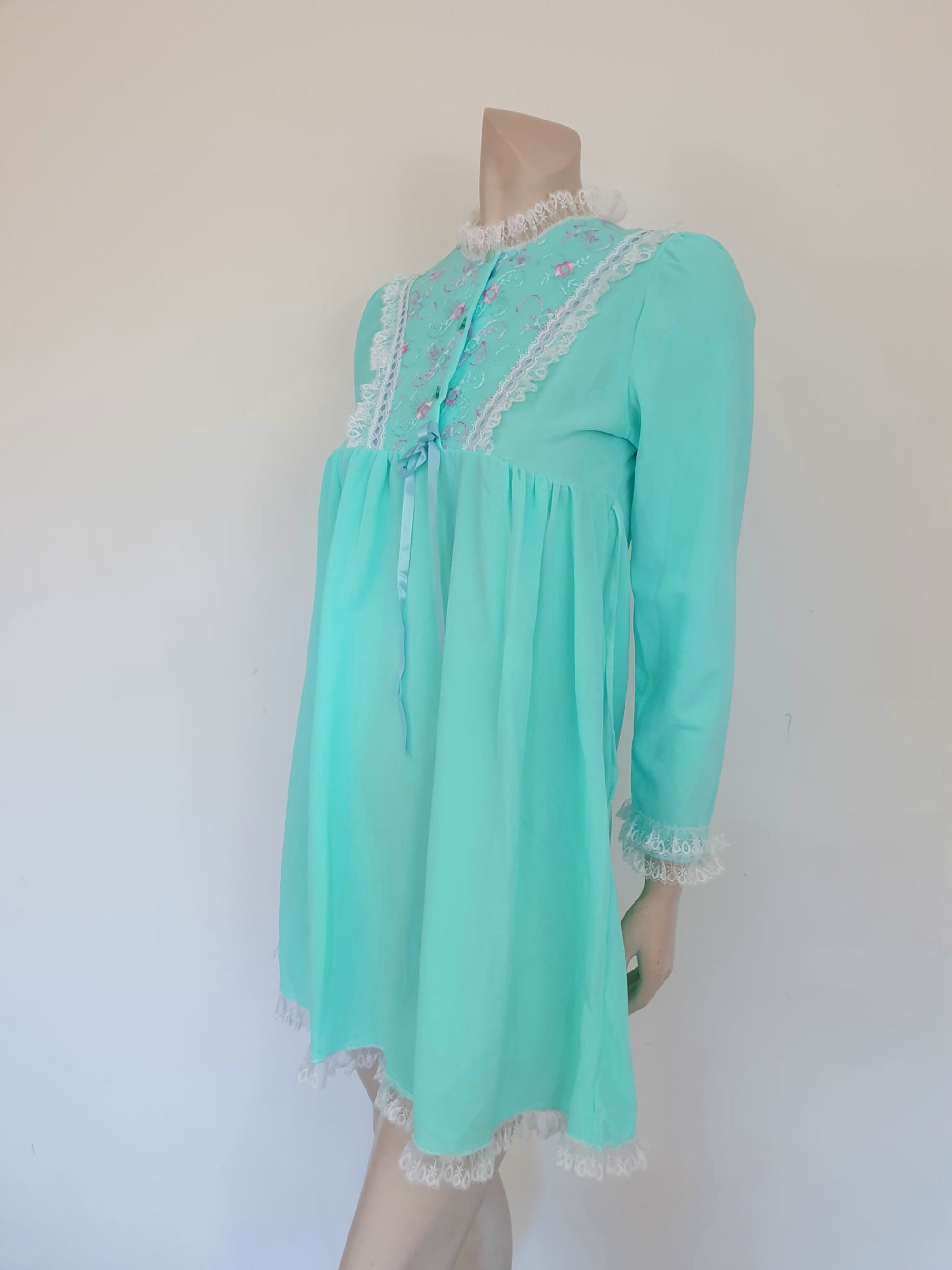 Vintage 1960s Aqua Mini Nightgown With Embroidery and white lace - Small