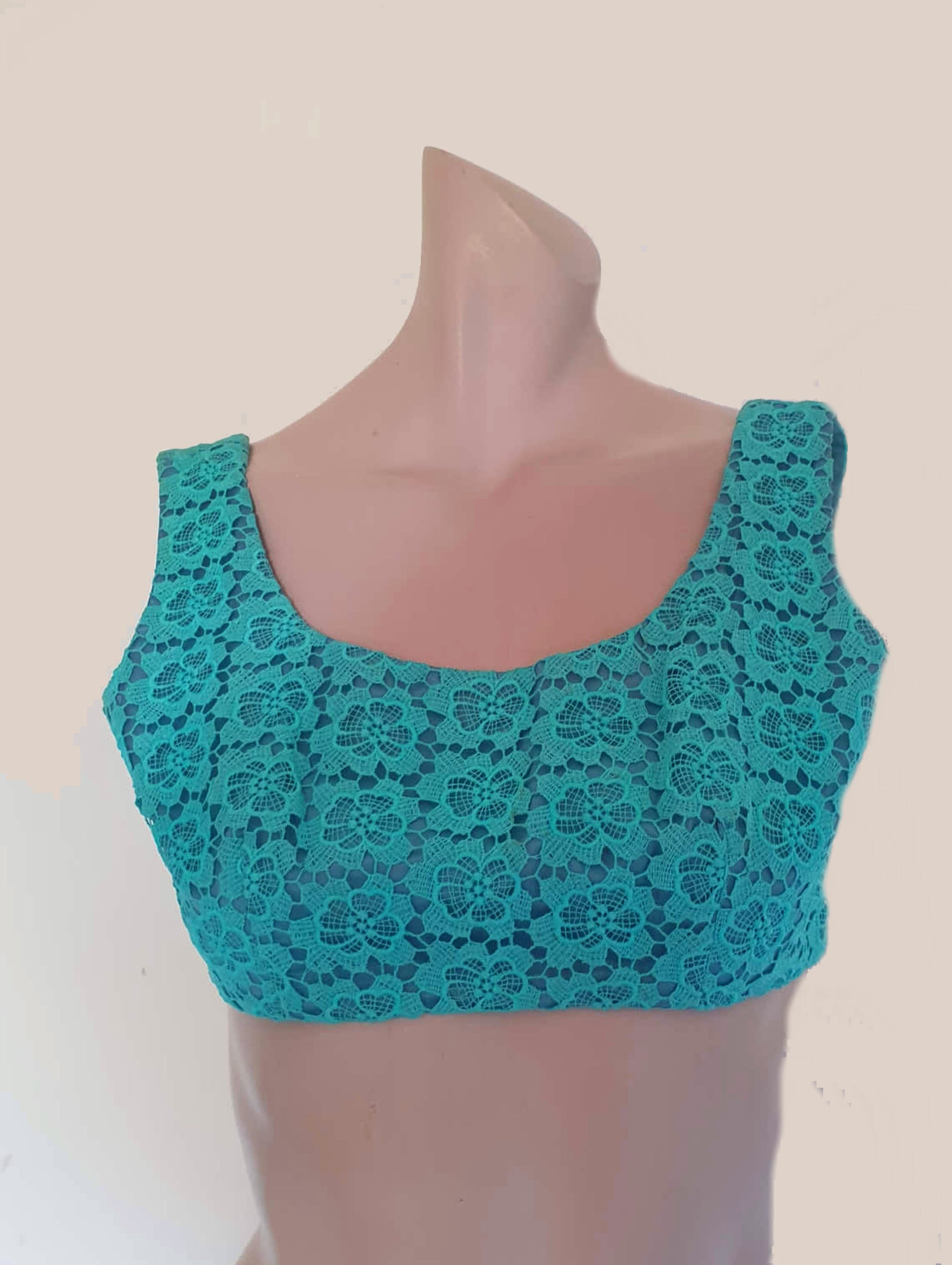 1960s Turquoise Lace Crop Top - XS