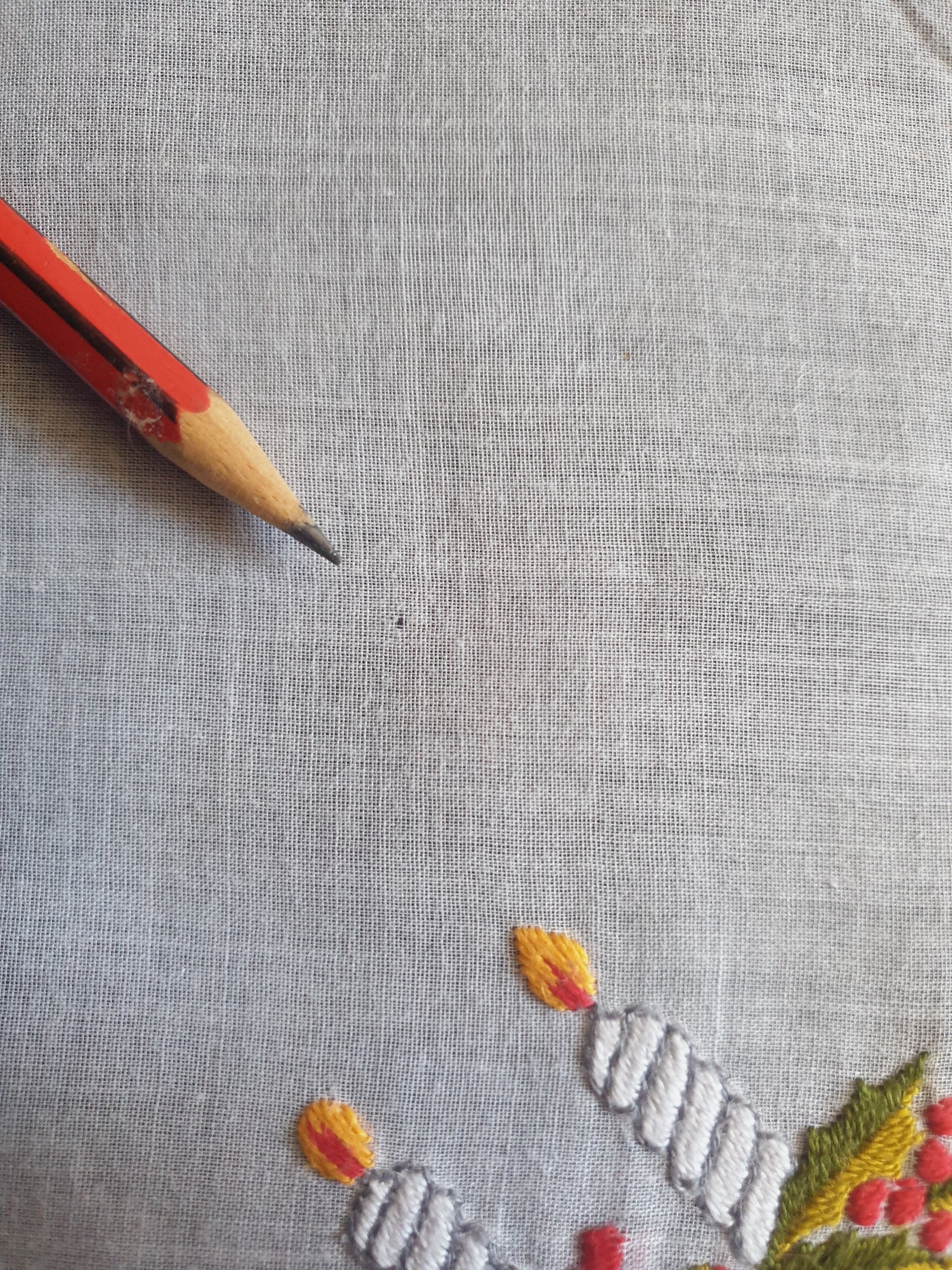 1950s Christmas Handkerchief - Hand Embroidered