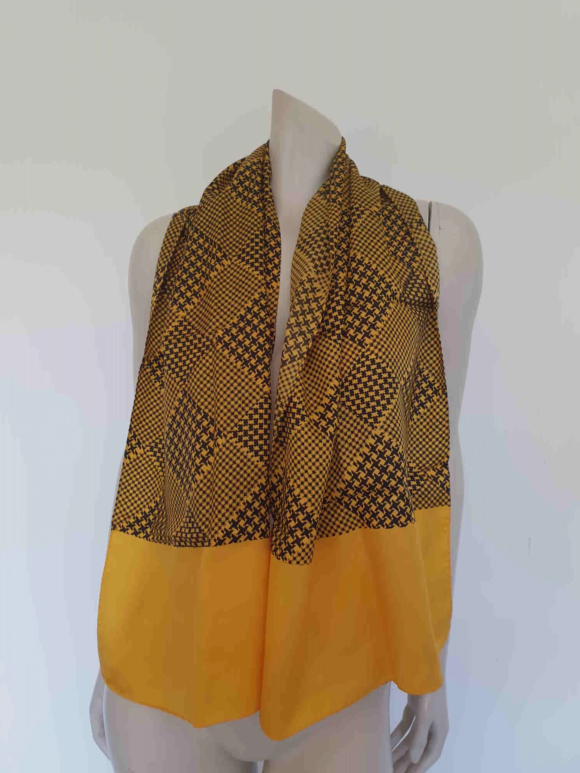 Vintage 1960s  Large Yellow and Black Vintage Houndstooth Scarf