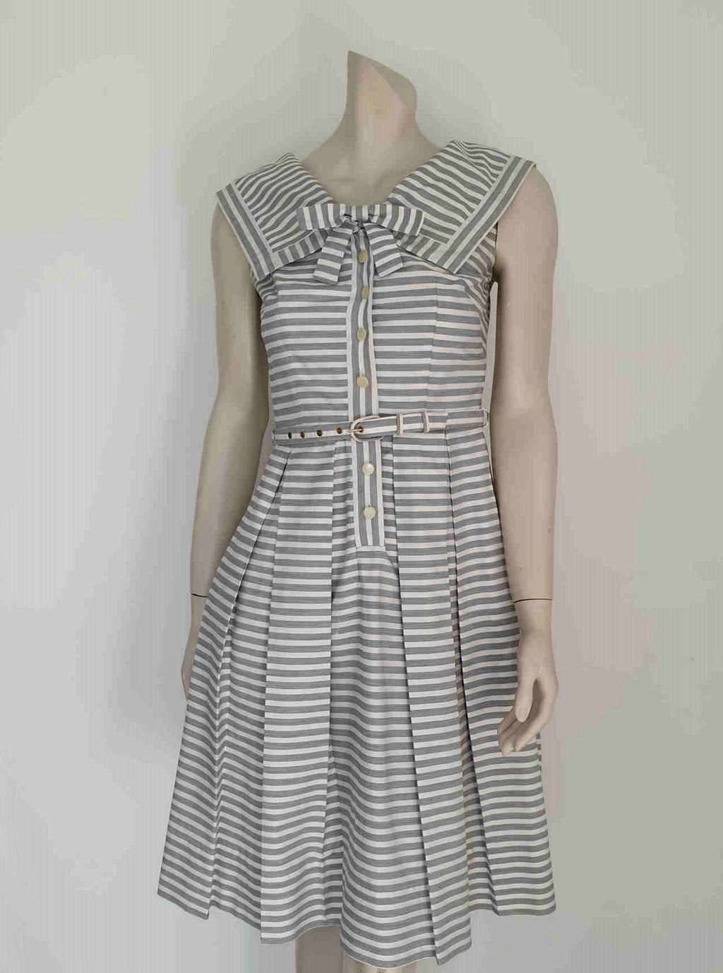 1960s vintage dress with portrait collar and box pleated skirt by leroy