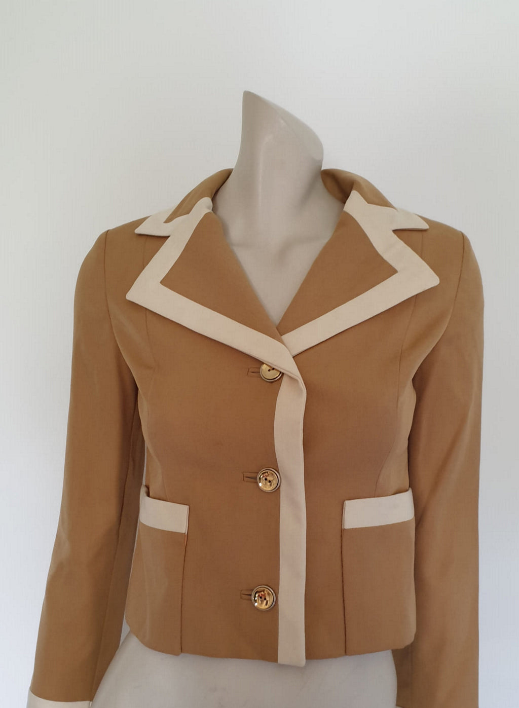 1970s vintage tan wool cropped jacket by gulp