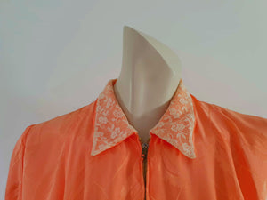 1940s vintage peach house coat or zip front robe with lace