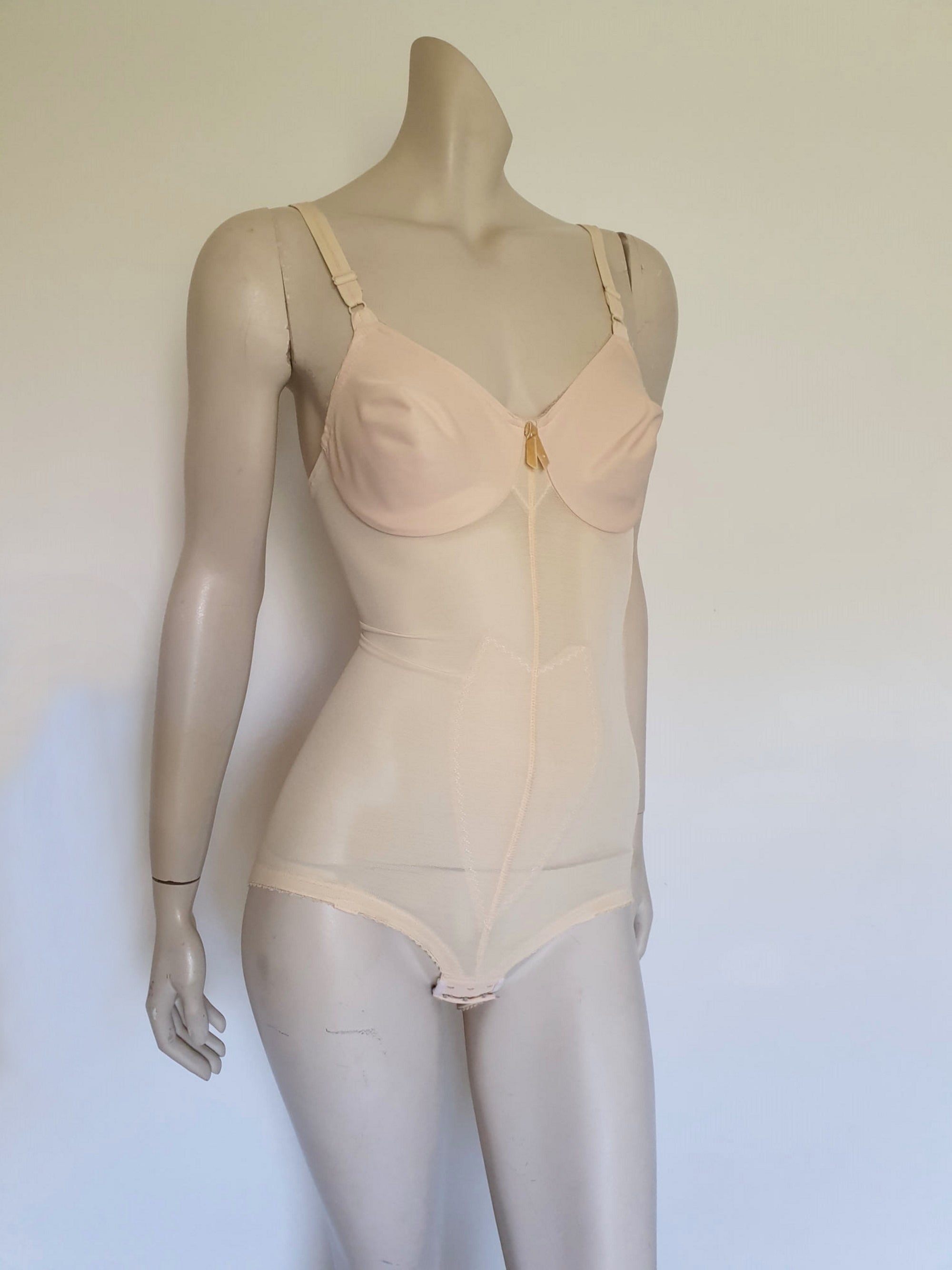 Smoothie Mermaid Bodysuit, Shapewear - Size 34C – Louisa Amelia Jane Vintage