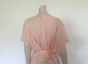 1920s 1930s vintage loose fitting summer bed jacket boudoir jacket with dolman sleeves