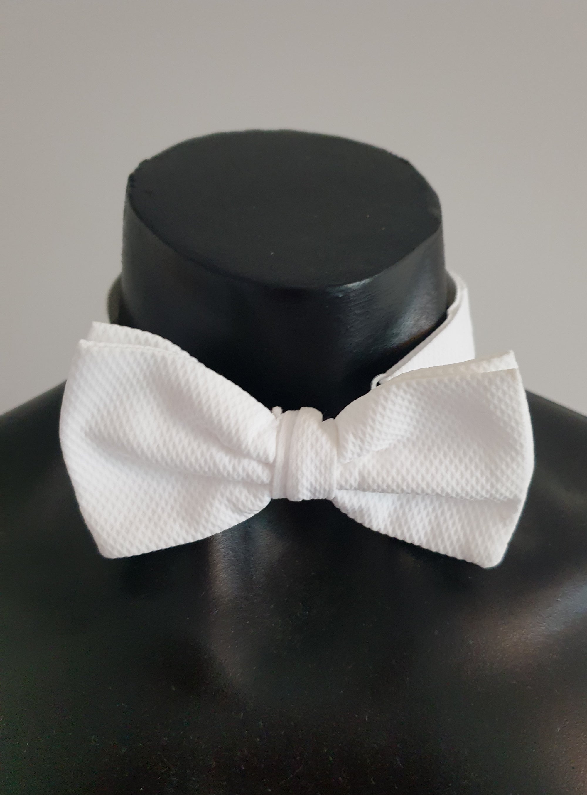 front fastening vintage white marcella bow tie