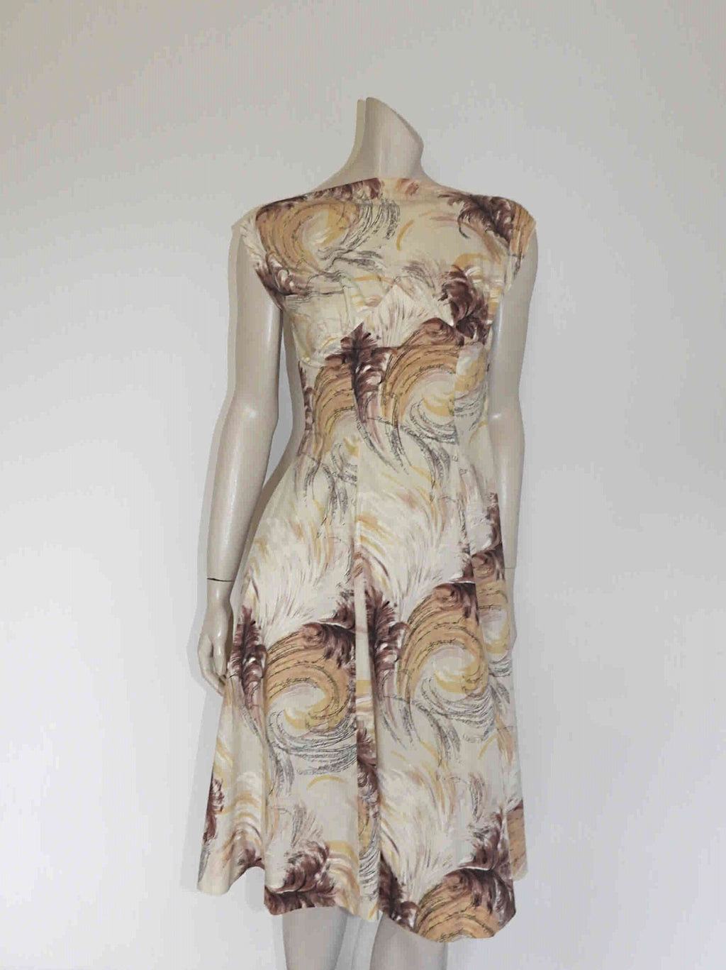 1950s vintage beige and brown feather print cotton dress - small