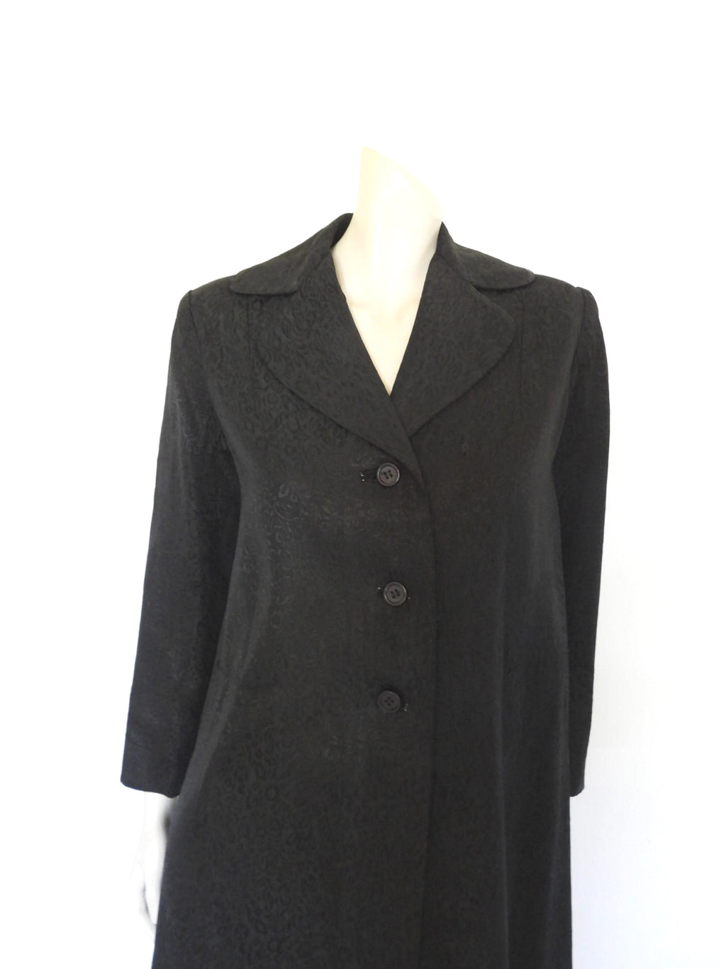 1960s vintage black satin damask lightweight coat Medium