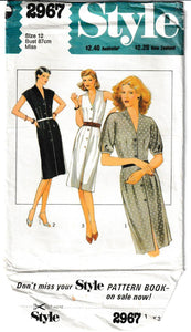 Front Buttoning Dress - Bust 87 cm - Vintage Pattern - Style 2967 - 1980