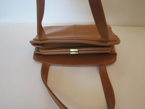 1960s vintage tan handbag purse