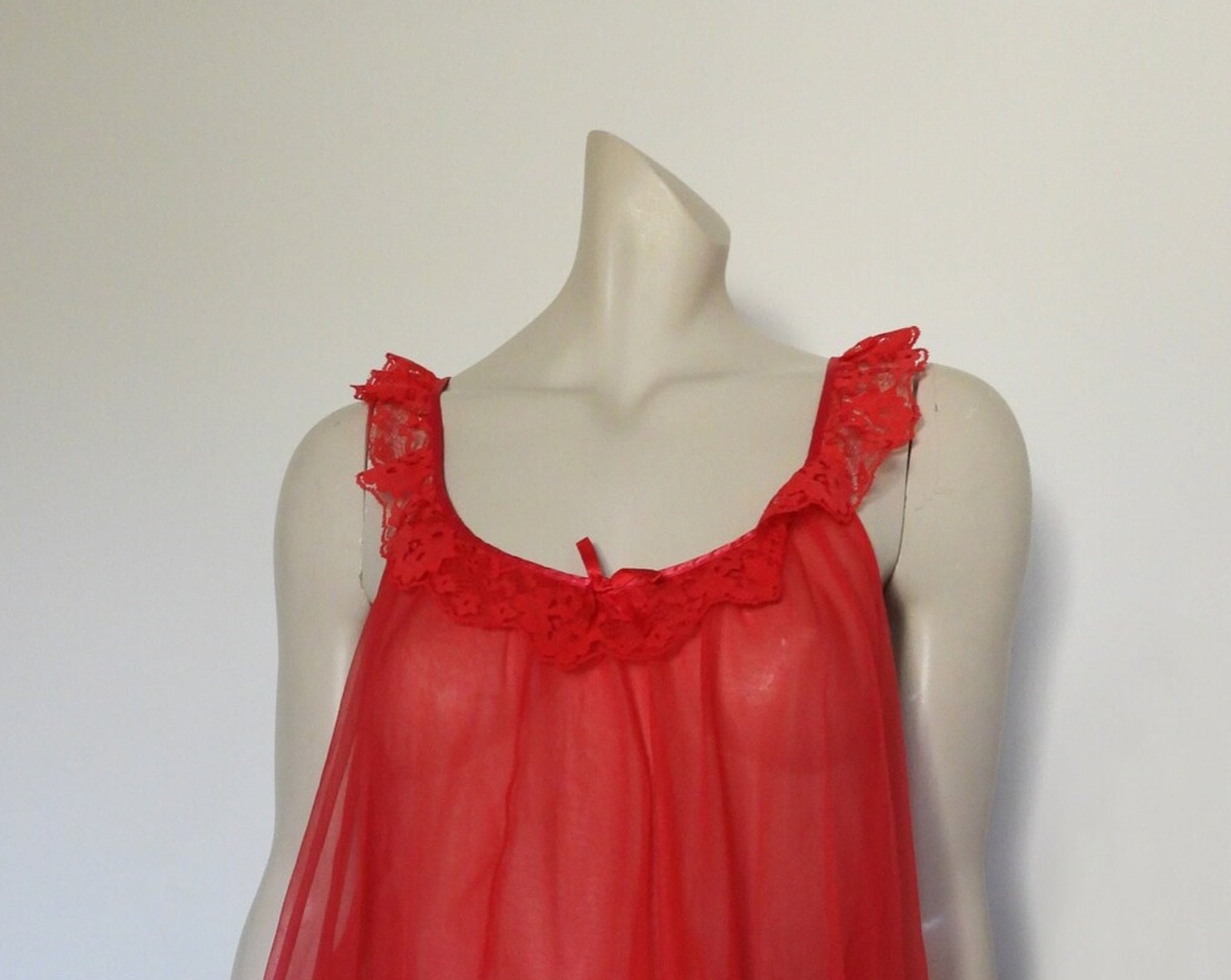 Red Babydoll Nightgown - M